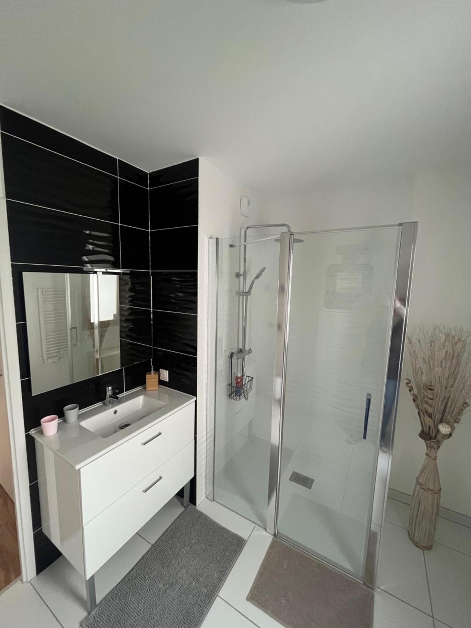 Cosygreen77 Modern Apartment With Garden And Parking Magny-le-Hongre Luaran gambar